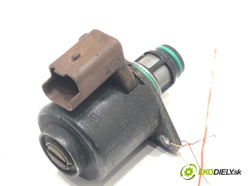 RENAULT KANGOO (KC0/1_) 1997 - 2022    1.5 dCi 50 kW [68 KM] olej napędowy 2005 - 2022  Regulátor tlaku paliva 9307Z523B (Palivový systém ostatné)