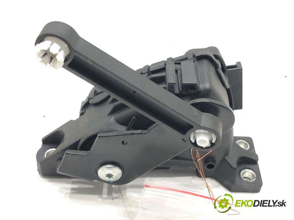 RENAULT KANGOO (KC0/1_) 1997 - 2022    1.5 dCi 50 kW [68 KM] olej napędowy 2005 - 2022  Potenciometer plynu TSN04N0504 (Pedál)