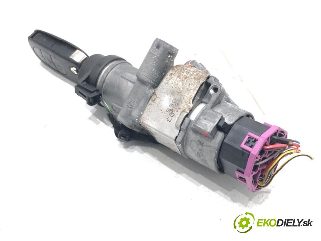 AUDI A4 B6 Avant (8E5) 2000 - 2005    2.0 FSI 110 kW [150 KM] benzyna 2002 - 2004  spinačka 4B0905851F (Spínacia skrinka a kľúč)