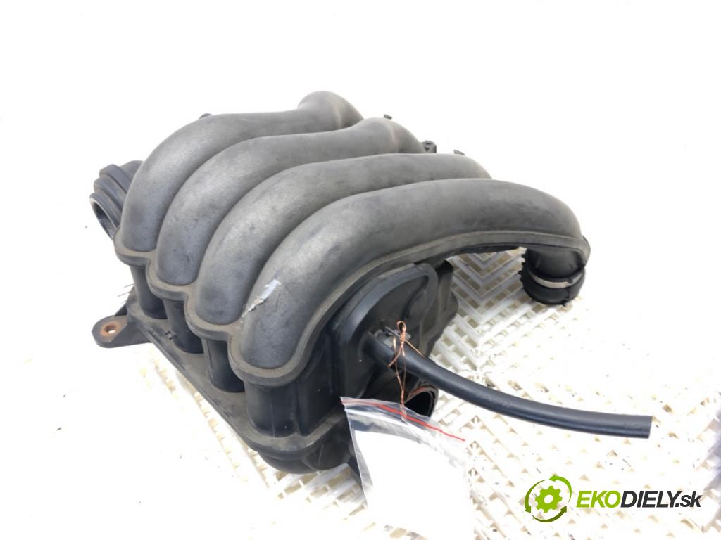 AUDI A4 B6 Avant (8E5) 2000 - 2005    2.0 FSI 110 kW [150 KM] benzyna 2002 - 2004  Potrubie sacie, sanie 06D133210D (Sacie potrubie)