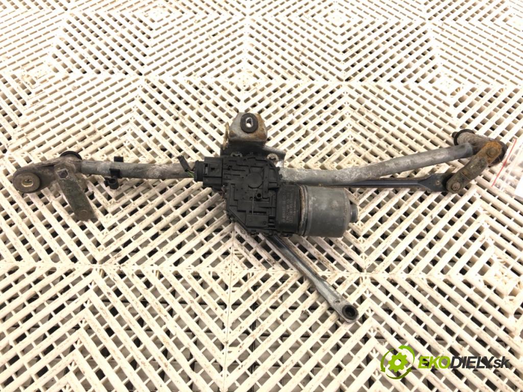 AUDI A4 B6 Avant (8E5) 2000 - 2005    2.0 FSI 110 kW [150 KM] benzyna 2002 - 2004  Mechanizmus stieračov predný 8E1955603D (Motorček stieračov predné)