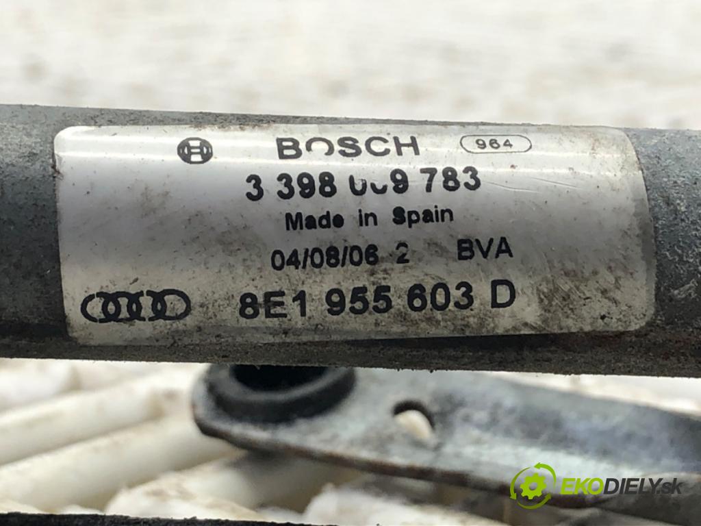 AUDI A4 B6 Avant (8E5) 2000 - 2005    2.0 FSI 110 kW [150 KM] benzyna 2002 - 2004  Mechanizmus stieračov predný 8E1955603D (Motorček stieračov predné)