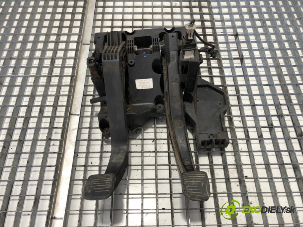 CITROEN JUMPER Autobus 2006 - 2022    2.2 HDi 120 88 kW [120 KM] olej napędowy 2006 - 2022  PEDÁL: 3802501017 (Pedál)