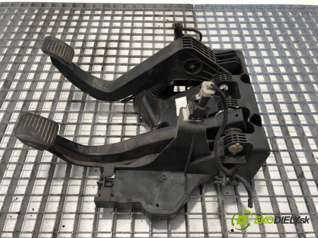 CITROEN JUMPER Autobus 2006 - 2022    2.2 HDi 120 88 kW [120 KM] olej napędowy 2006 - 2022  PEDÁL: 3802501017 (Pedál)