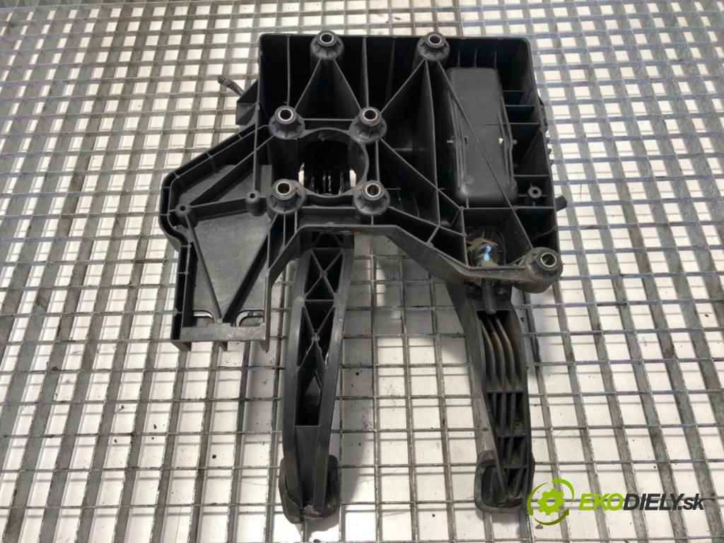 CITROEN JUMPER Autobus 2006 - 2022    2.2 HDi 120 88 kW [120 KM] olej napędowy 2006 - 2022  PEDÁL: 3802501017 (Pedál)