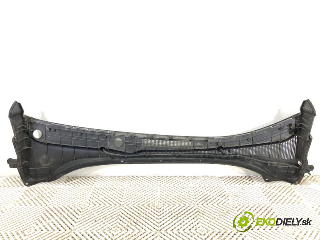 HYUNDAI i30 (PDE, PD, PDEN) 2016 - 2022    1.4 MPI 74 kW [100 KM] benzyna 2016 - 2022  Torpédo, plast pod čelné okno 86151-64000 (Torpédo)