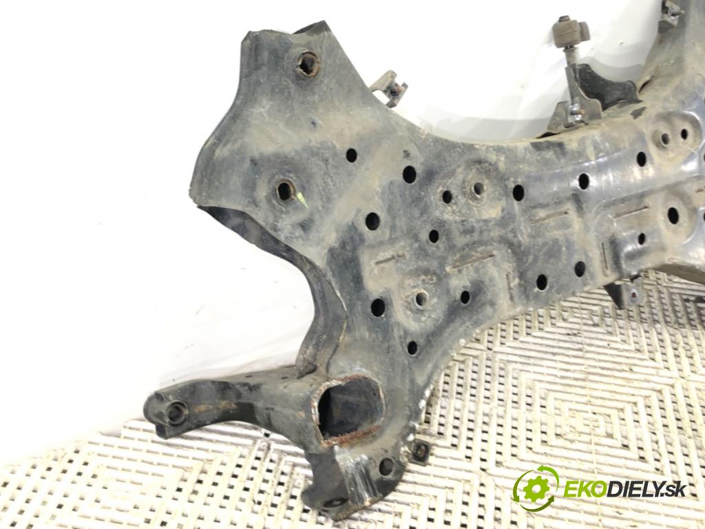 HYUNDAI i30 (PDE, PD, PDEN) 2016 - 2022    1.4 MPI 74 kW [100 KM] benzyna 2016 - 2022  výztuha pod motor 62401-G4AA0 (Výztuhy přední)