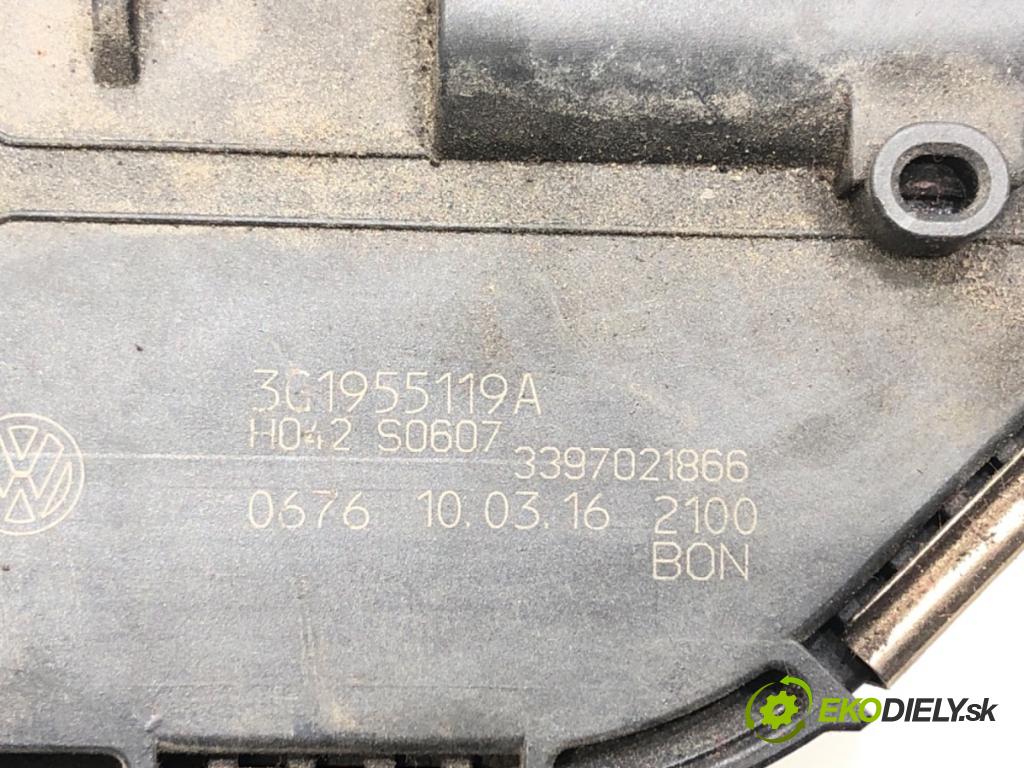 VW PASSAT B8 (3G2, CB2) 2014 - 2022    1.8 TSI 132 kW [180 KM] benzyna 2015 - 2022  Mechanizmus stieračov predný 3G1955119A (Motorček stieračov predné)