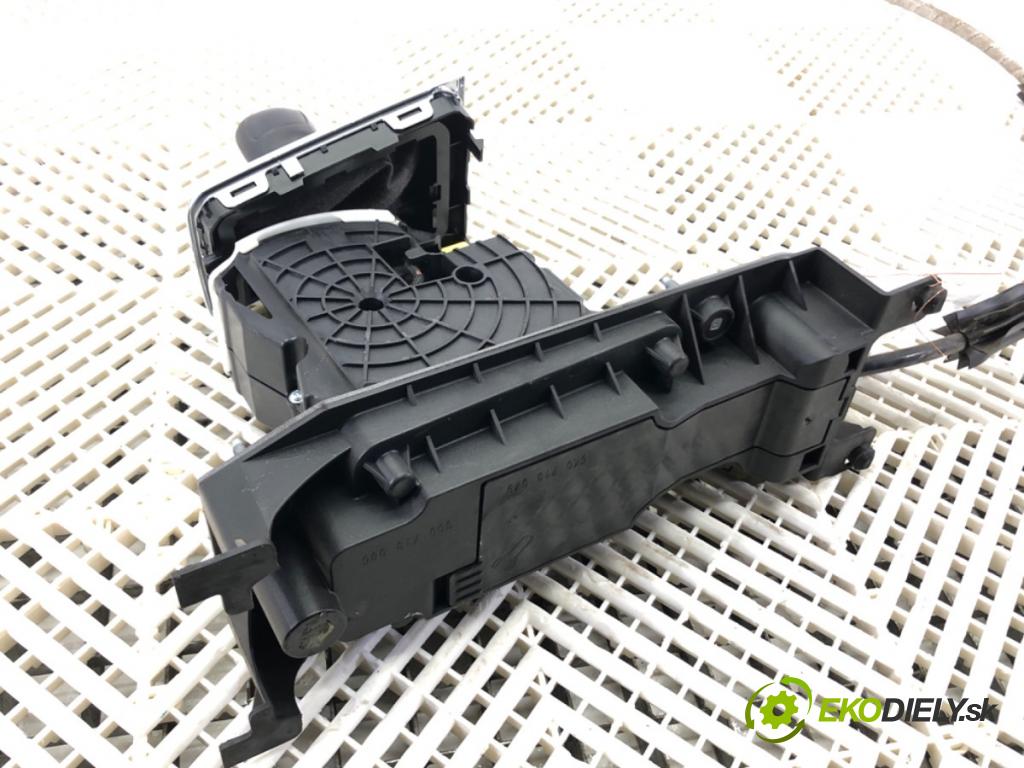 VW PASSAT B8 (3G2, CB2) 2014 - 2022    1.8 TSI 132 kW [180 KM] benzyna 2015 - 2022  Kulisa 3Q1713023E (Rýchlostné páky / kulisy)