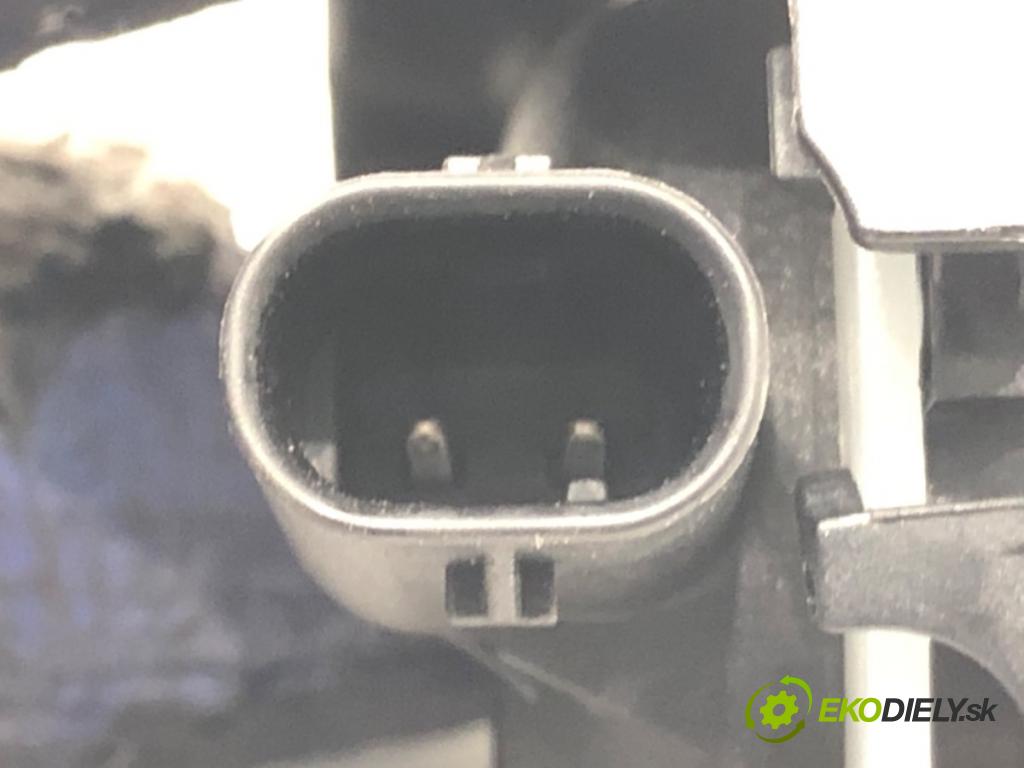 VW PASSAT B8 (3G2, CB2) 2014 - 2022    1.8 TSI 132 kW [180 KM] benzyna 2015 - 2022  Snímač nárazu 3Q0959354A (Snímač nárazu)