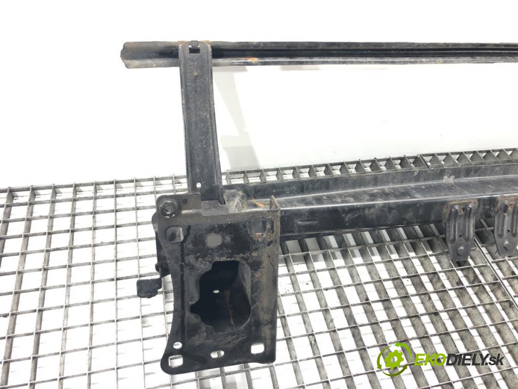 VW PASSAT B8 (3G2, CB2) 2014 - 2022    1.8 TSI 132 kW [180 KM] benzyna 2015 - 2022  výztuha nárazníka přední část  (Výztuhy přední)