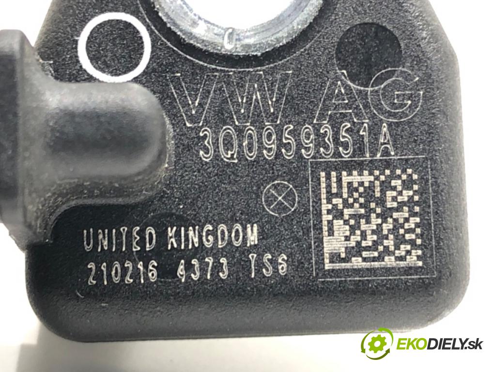 VW PASSAT B8 (3G2, CB2) 2014 - 2022    1.8 TSI 132 kW [180 KM] benzyna 2015 - 2022  Snímač nárazu 3Q0959351A (Snímač nárazu)