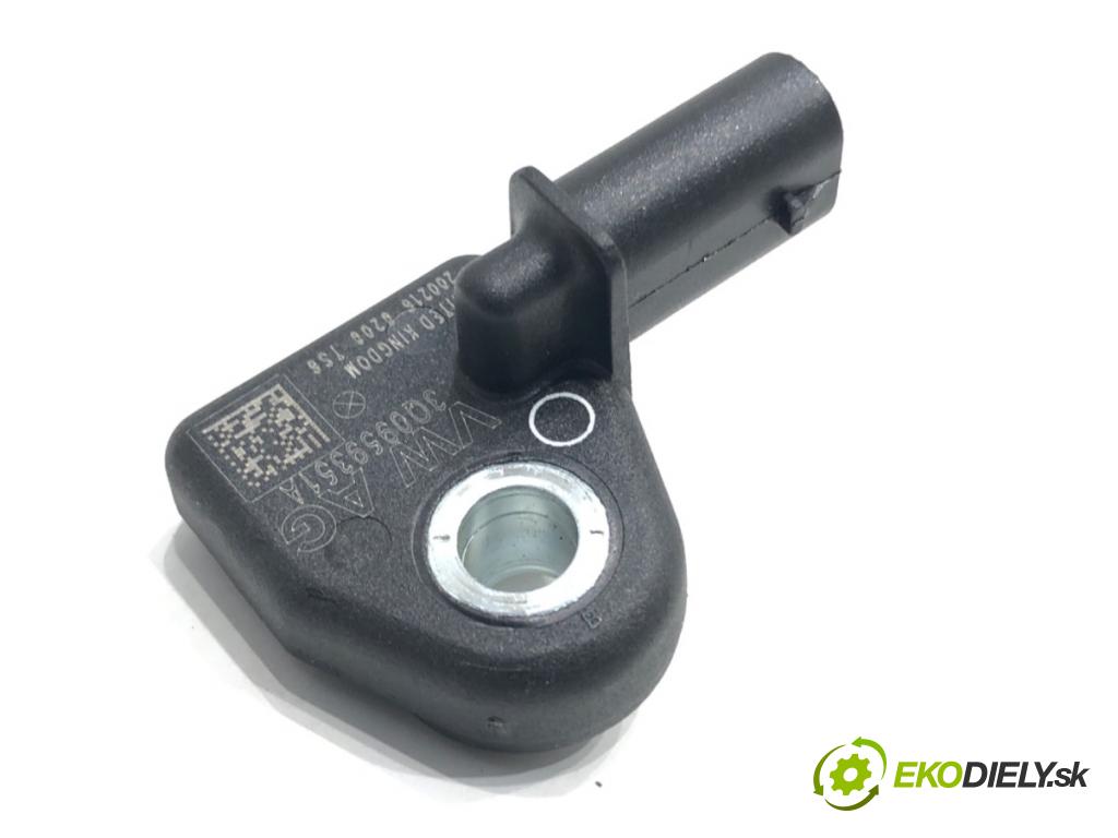 VW PASSAT B8 (3G2, CB2) 2014 - 2022    1.8 TSI 132 kW [180 KM] benzyna 2015 - 2022  Snímač nárazu 3Q0959351A (Snímač nárazu)