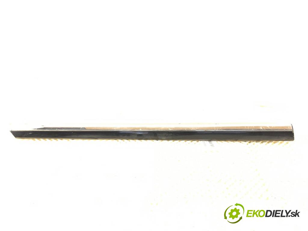 VW PASSAT B8 sedan 2016 132 kW 1.8 TSI 1798 Lišta Dvere ľavy predný 3G0854939E