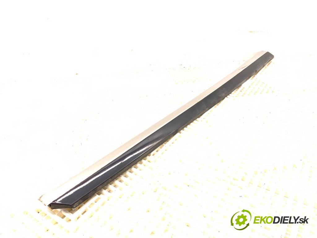 VW PASSAT B8 sedan 2016 132 kW 1.8 TSI 1798 Lišta Dvere ľavy predný 3G0854939E