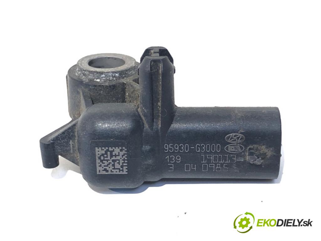 HYUNDAI i30 (PDE, PD, PDEN) 2016 - 2022    1.4 MPI 74 kW [100 KM] benzyna 2016 - 2022  Snímač nárazu 95930-G3000 (Snímač nárazu)