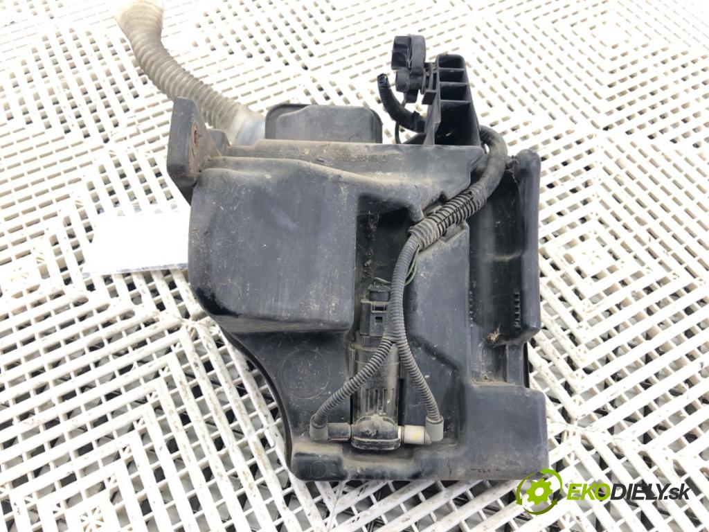 SKODA ROOMSTER nadwozie wielkoprzestrzenne (MPV) 2012 77 kW 1.6 TDI 1598 Nádržka ostrekovačov 6R0955453D