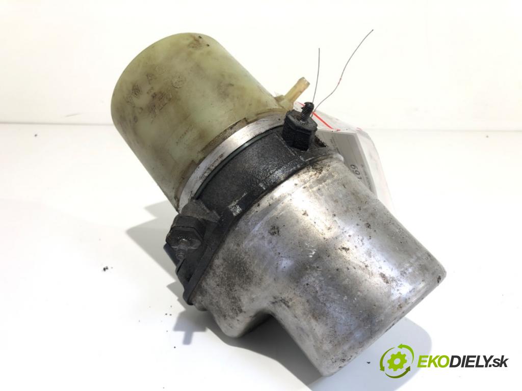 SKODA ROOMSTER (5J7) 2006 - 2015    1.6 TDI 77 kW [105 KM] olej napędowy 2010 - 2015  Pumpa servočerpadlo 6R0423156B (Servočerpadlá, pumpy riadenia)