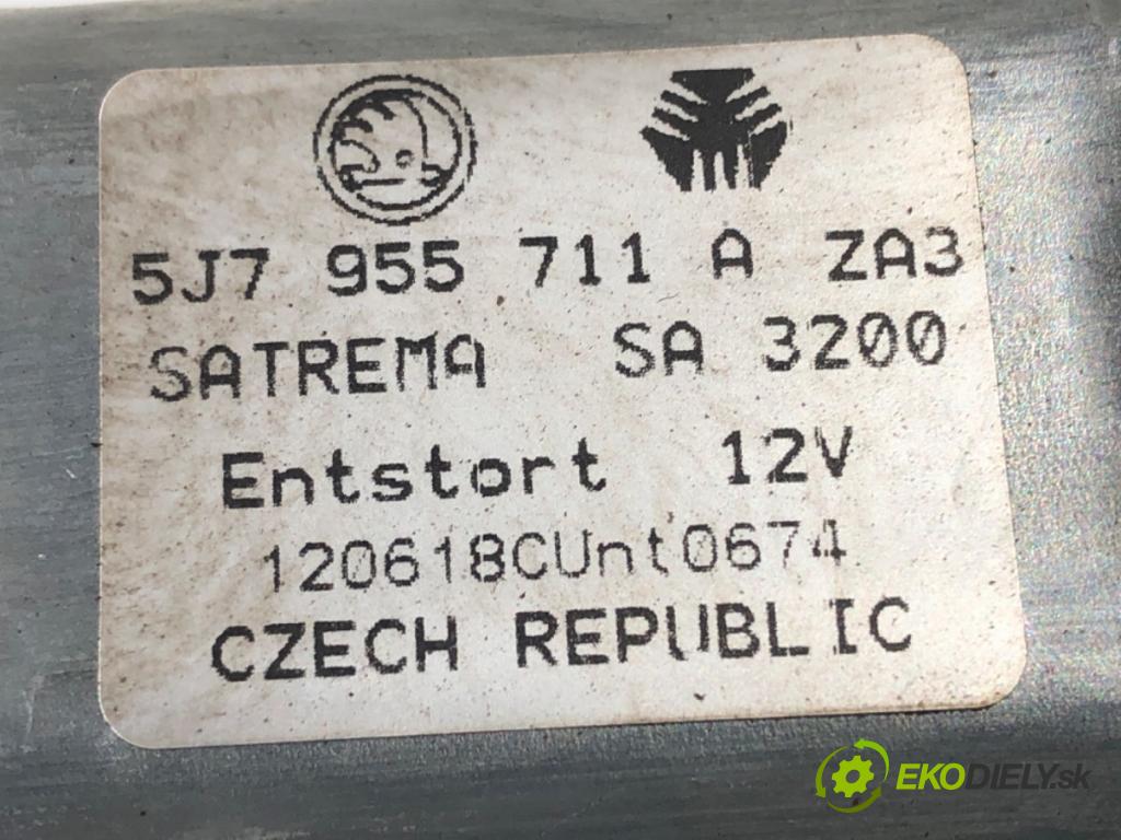 SKODA ROOMSTER (5J7) 2006 - 2015    1.6 TDI 77 kW [105 KM] olej napędowy 2010 - 2015  motor stěračů zadní část 5J7955711A