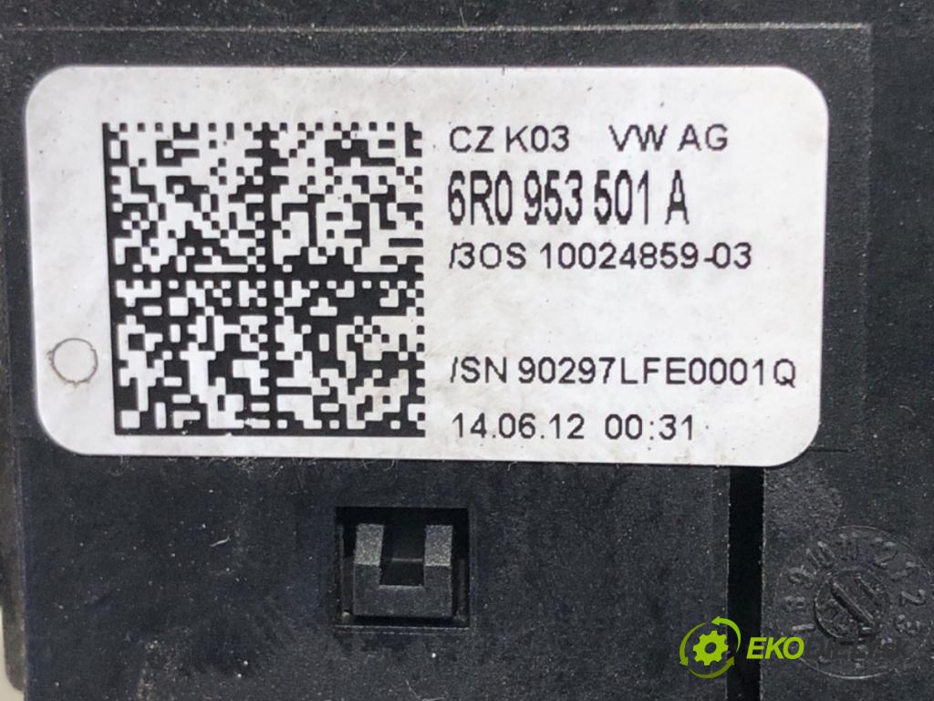SKODA ROOMSTER (5J7) 2006 - 2015    1.6 TDI 77 kW [105 KM] olej napędowy 2010 - 2015  Prepínač kombinovaný 6R0953501A (Prepínače, spínače, tlačidlá a ovládače kúrenia)