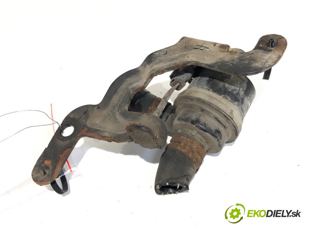 SKODA ROOMSTER (5J7) 2006 - 2015    1.6 TDI 77 kW [105 KM] olej napędowy 2010 - 2015  DALŠÍ: pumpa vody 6R0965561A (Vodní pumpy)