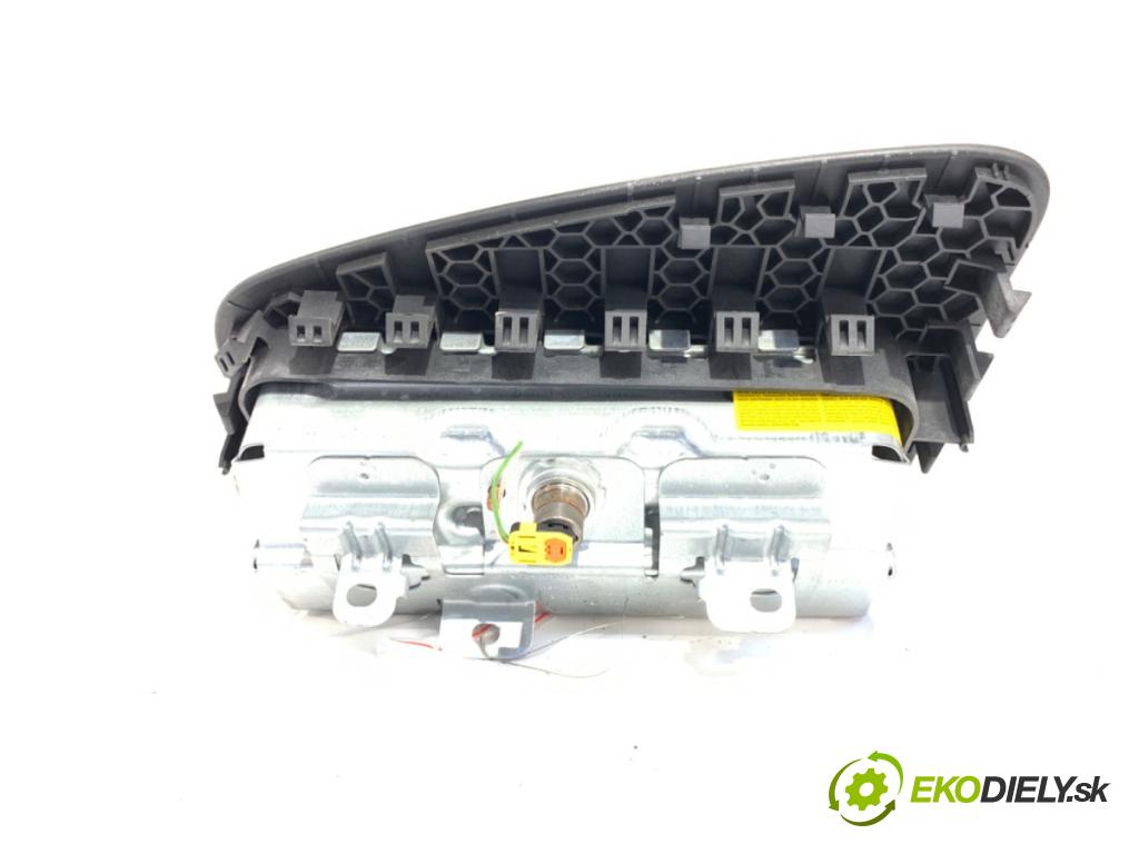 SKODA ROOMSTER (5J7) 2006 - 2015    1.6 TDI 77 kW [105 KM] olej napędowy 2010 - 2015  AirBag spolujazdca 5J1880282D (Airbagy)