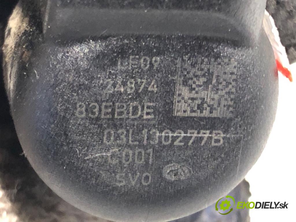SKODA ROOMSTER (5J7) 2006 - 2015    1.6 TDI 77 kW [105 KM] olej napędowy 2010 - 2015  vstrekovač 03L130277B (Vstrekovače)