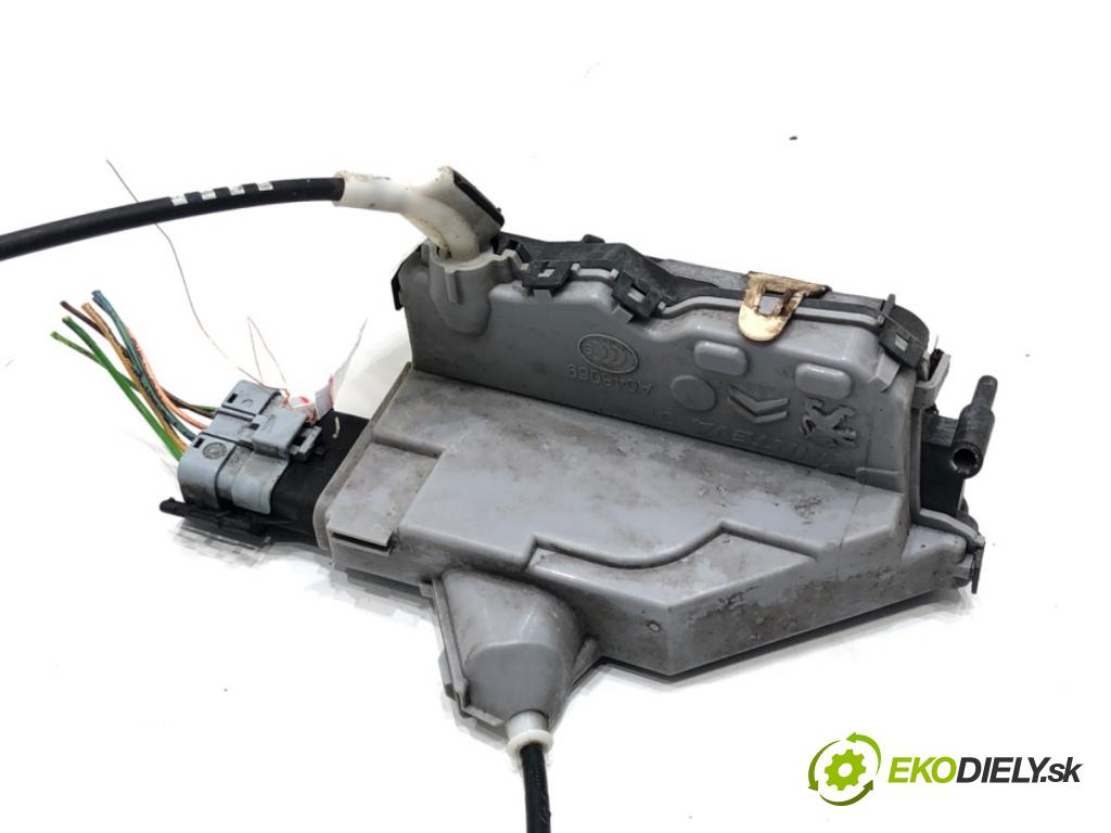 PEUGEOT 508 I (8D_) 2010 - 2018    1.6 HDi 84 kW [115 KM] olej napędowy 2012 - 2018  zámok dveře pravý zadní část 006263 3145M159012
