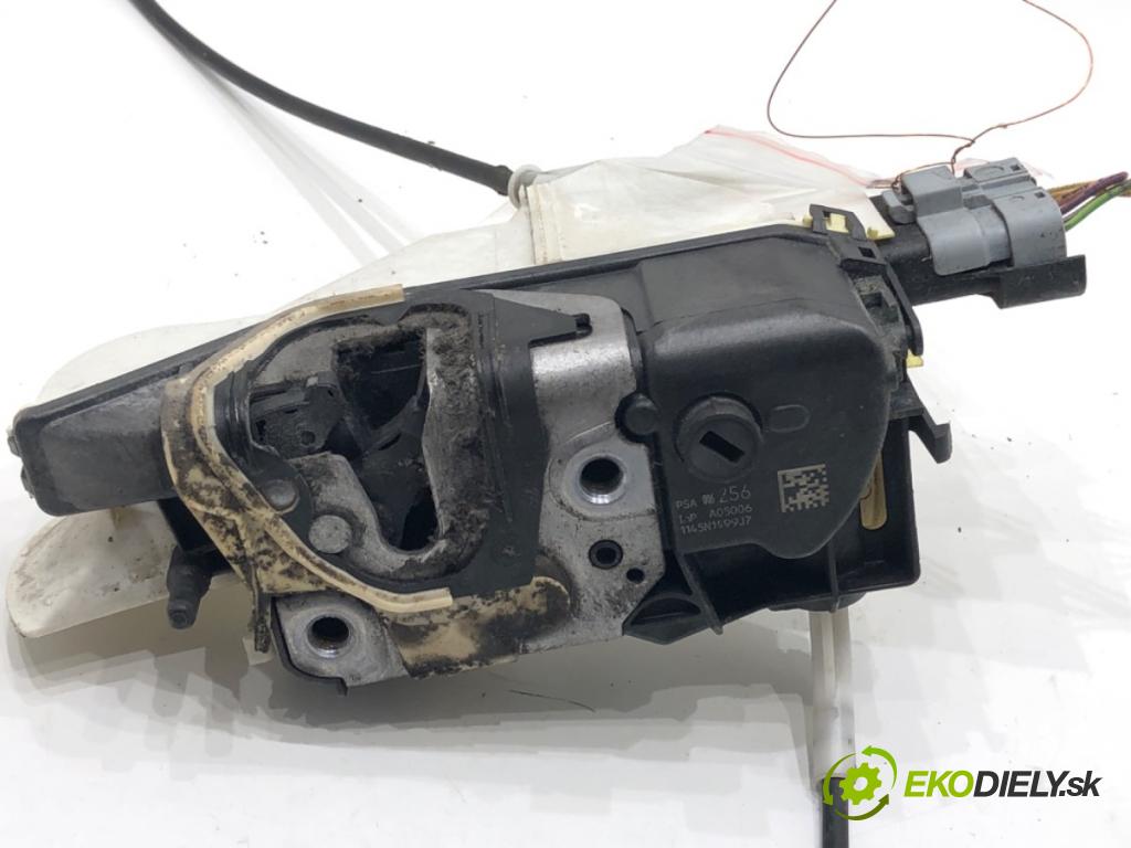 PEUGEOT 508 I (8D_) 2010 - 2018    1.6 HDi 84 kW [115 KM] olej napędowy 2012 - 2018  zámok dveře levý přední část 006256