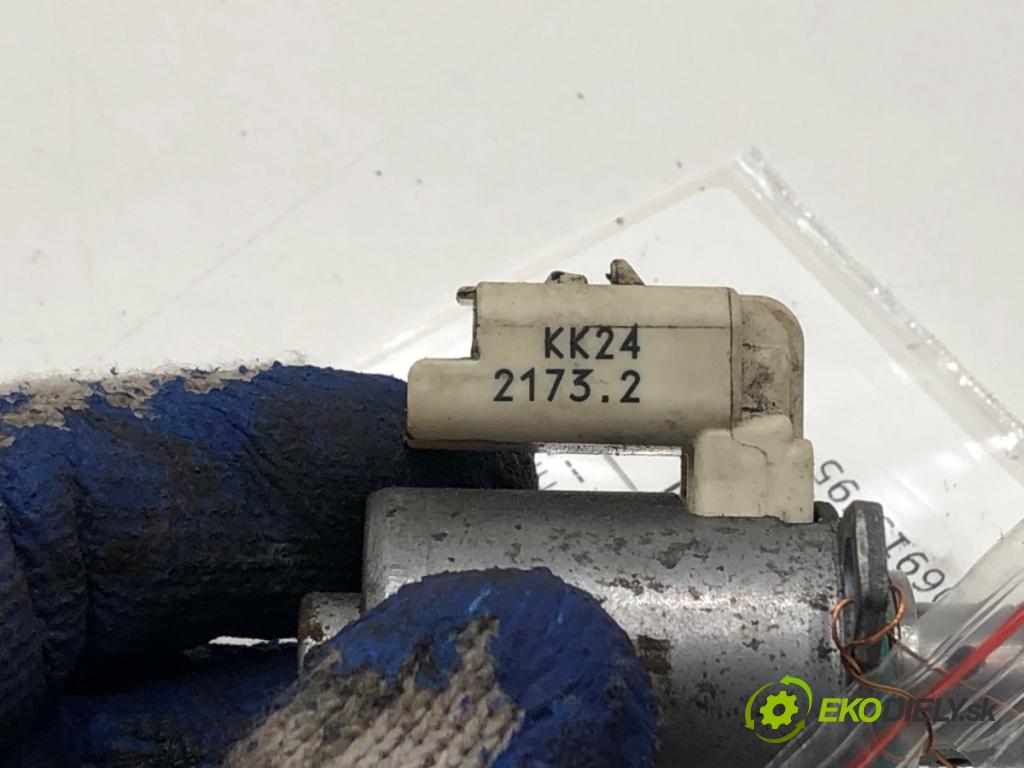 PEUGEOT 508 I (8D_) 2010 - 2018    1.6 HDi 84 kW [115 KM] olej napędowy 2012 - 2018  Regulátor tlaku paliva  (Palivový systém ostatné)