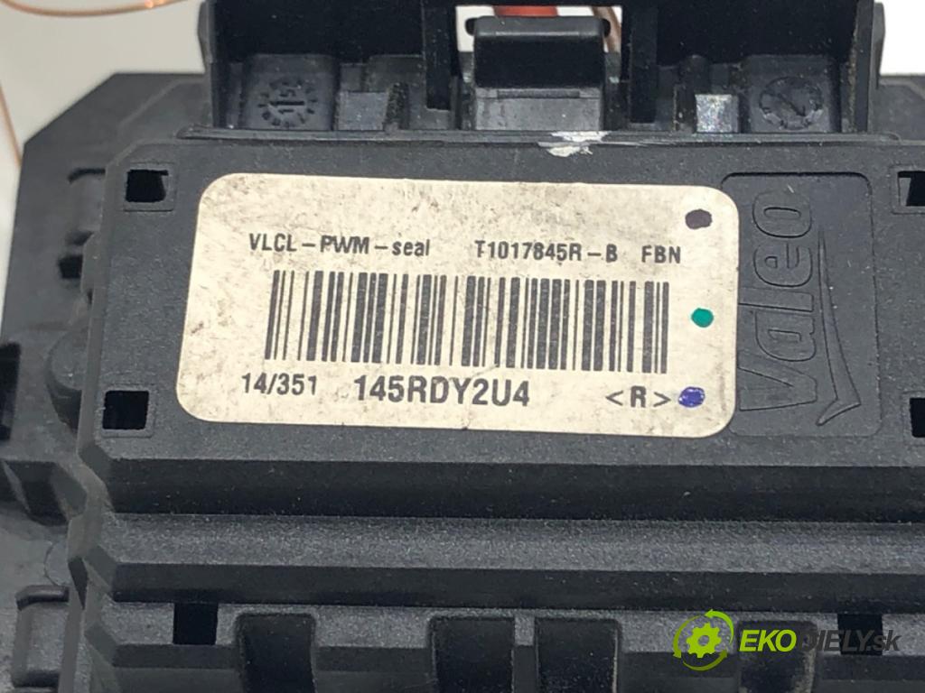PEUGEOT 508 I (8D_) 2010 - 2018    1.6 HDi 84 kW [115 KM] olej napędowy 2012 - 2018  Odpor, rezistor kúrenia vzduchu T1017845R (Odpor (rezistor) kúrenia)