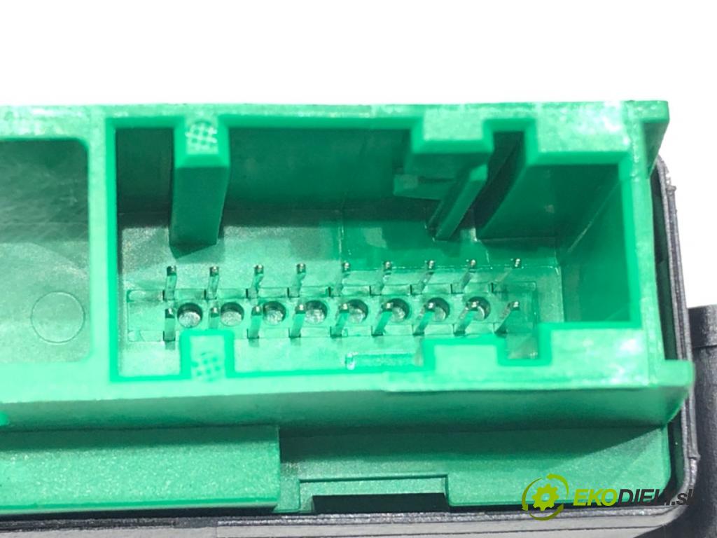 PEUGEOT 508 I (8D_) 2010 - 2018    1.6 HDi 84 kW [115 KM] olej napędowy 2012 - 2018  Modul PDC 9675749680 (Ostatné)