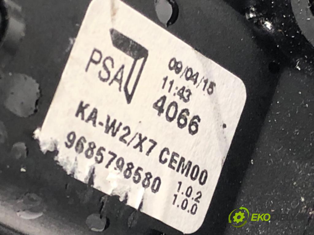 PEUGEOT 508 I (8D_) 2010 - 2018    1.6 HDi 84 kW [115 KM] olej napędowy 2012 - 2018  Kulisa 9685798580 (Rýchlostná páka / kulisa)