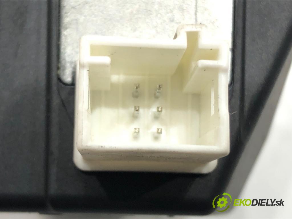 PEUGEOT 508 I (8D_) 2010 - 2018    1.6 HDi 84 kW [115 KM] olej napędowy 2012 - 2018  blokáda volantu 9807502980 (Ostatné)