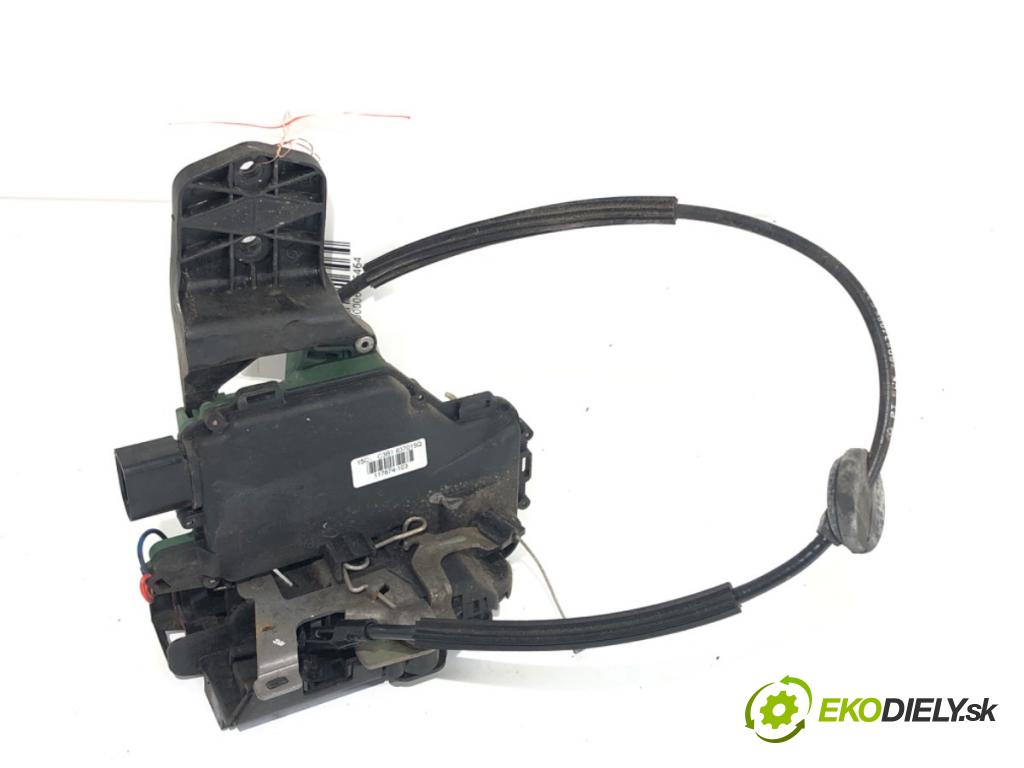 VW PASSAT B5.5 (3B3) 2000 - 2005    1.9 TDI 96 kW [130 KM] olej napędowy 2000 - 2005  zámok dveře levý přední část C3B1837015Q