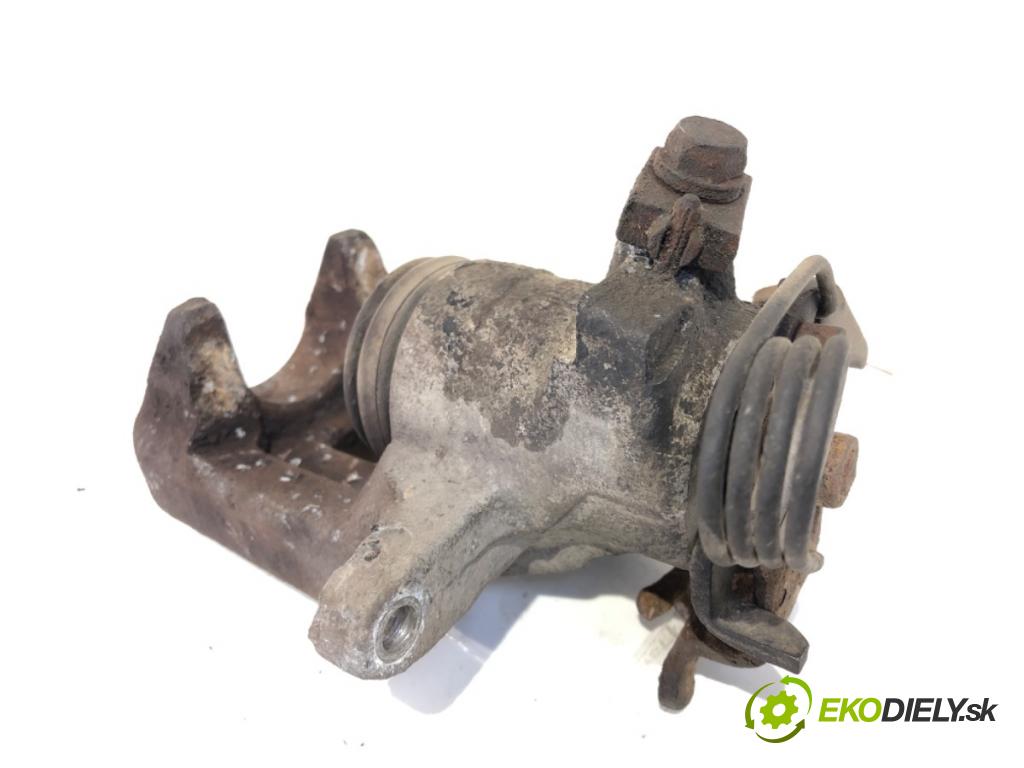 VW PASSAT B5.5 (3B3) 2000 - 2005    1.9 TDI 96 kW [130 KM] olej napędowy 2000 - 2005  Brzdič strmeň pravy zad
