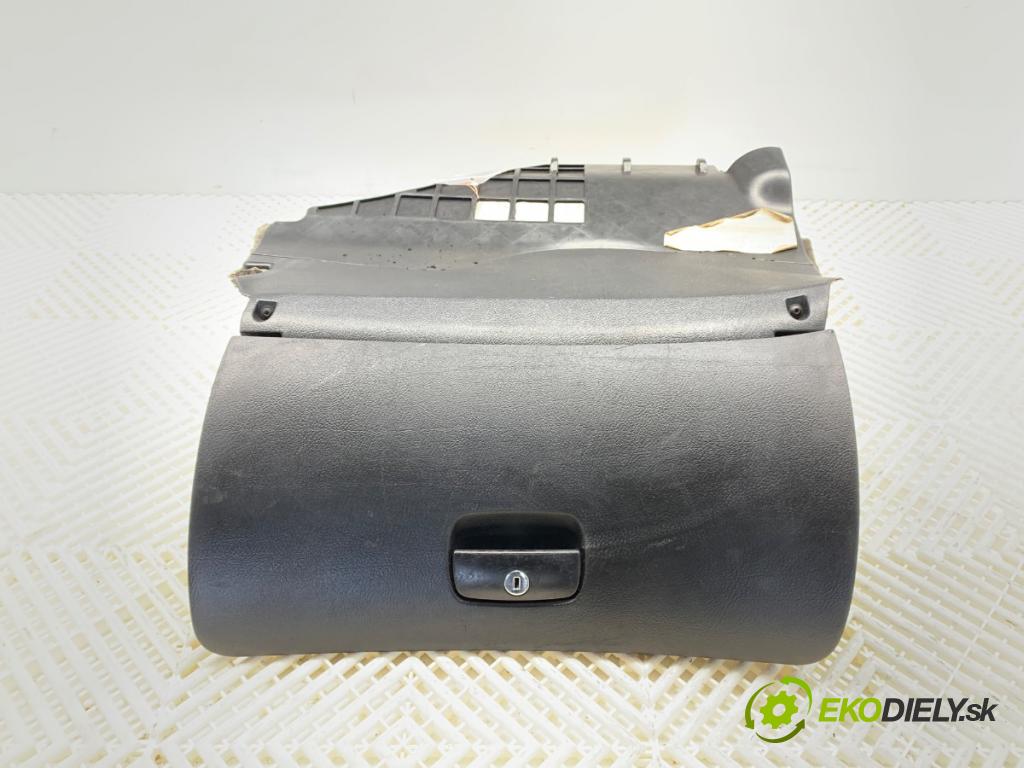 VW PASSAT B5.5 (3B3) 2000 - 2005    1.9 TDI 96 kW [130 KM] olej napędowy 2000 - 2005  Priehradka, kastlík spolujazdca 3B1857101 (Priehradka, kastlík)