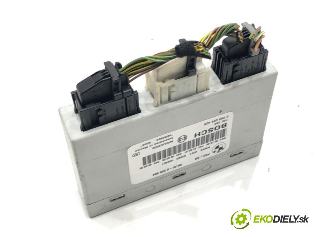 BMW 1 (E87) 2003 - 2013    116 i 85 kW [115 KM] benzyna 2004 - 2011  Modul PDC 9225824 (Ostatné)