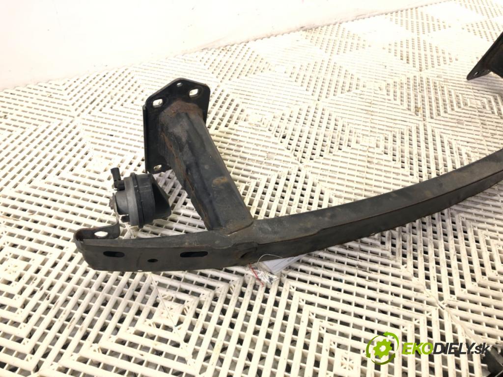 BMW 1 (E87) 2003 - 2013    116 i 85 kW [115 KM] benzyna 2004 - 2011  výztuha nárazníka přední část 51117058450 (Výztuhy přední)