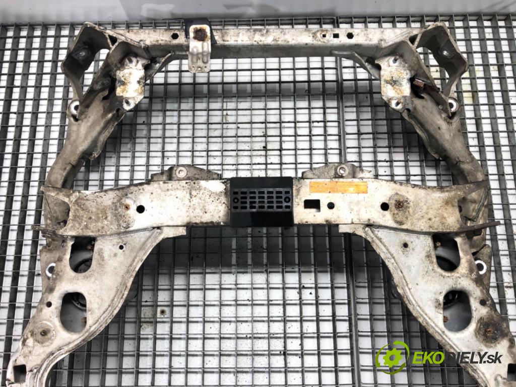 BMW 1 (E87) 2003 - 2013    116 i 85 kW [115 KM] benzyna 2004 - 2011  výztuha pod motor  (Výztuhy přední)