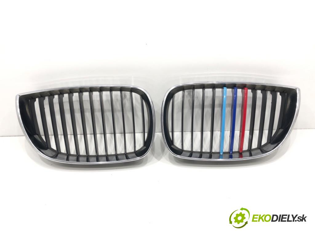 BMW 1 (E87) 2003 - 2013    116 i 85 kW [115 KM] benzyna 2004 - 2011  mřížka maska 7128614 7128613 (Mřížky (masky) chladičů)