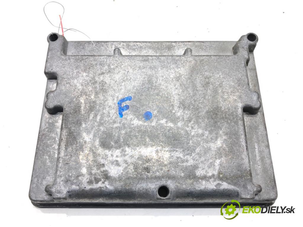FORD FOCUS C-MAX (DM2) 2003 - 2007    1.8 88 kW [120 KM] benzyna 2003 - 2007  riadiaca jednotka Motor 3M51-12A650-GD (Riadiaca jednotka)