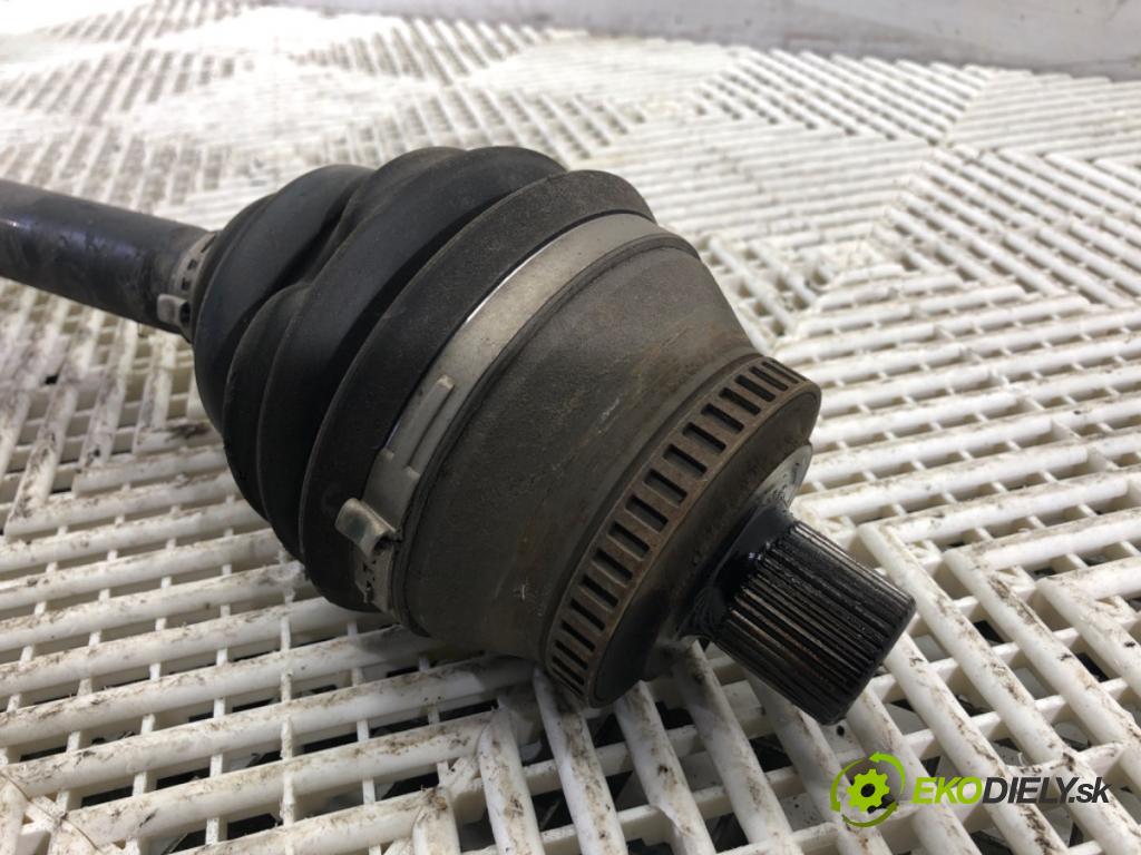 AUDI A4 B6 (8E2) 2000 - 2005    1.9 TDI 74 kW [101 KM] olej napędowy 2001 - 2004  Poloos ľavy predný 8E0407271AT