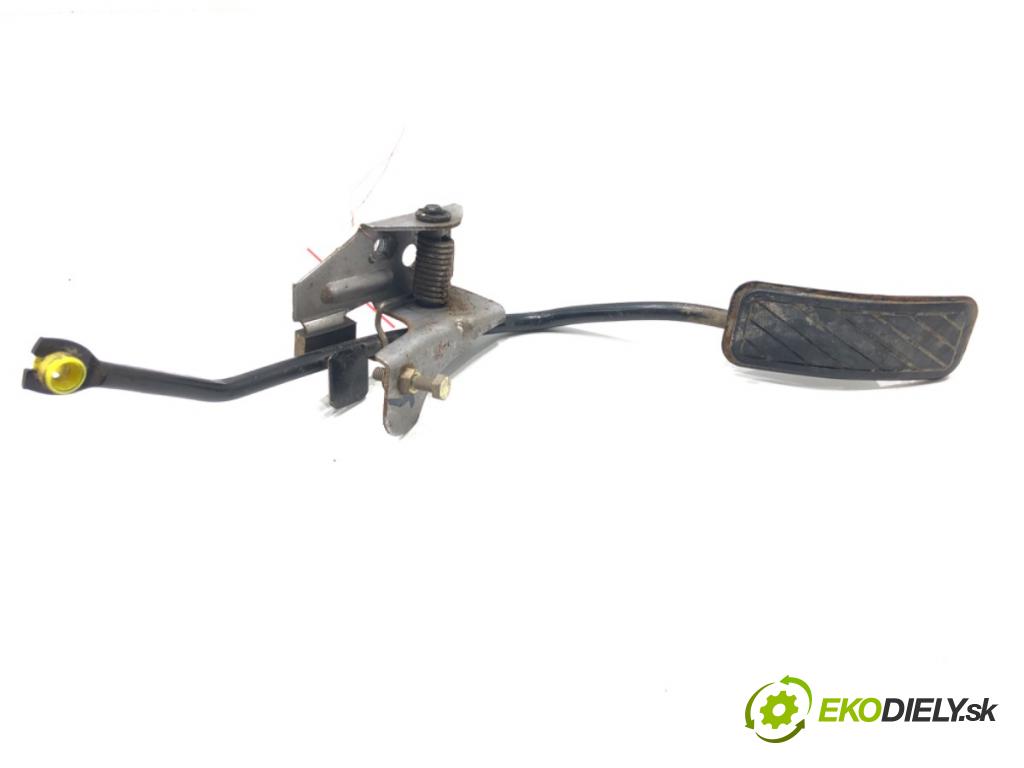 KIA SORENTO I (JC) 2002 - 2022    2.4 102 kW [139 KM] benzyna 2002 - 2022  Potenciometer plynu  (Pedál)