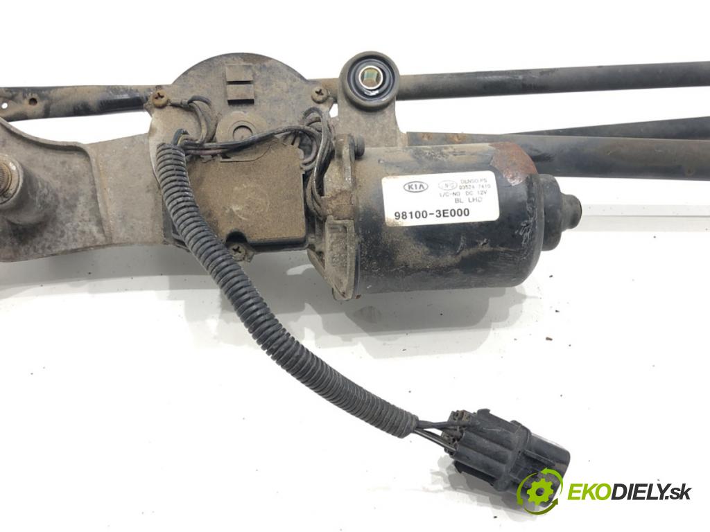 KIA SORENTO I (JC) 2002 - 2022    2.4 102 kW [139 KM] benzyna 2002 - 2022  Mechanizmus stieračov predný 98100-3E000 (Motorček stieračov predné)