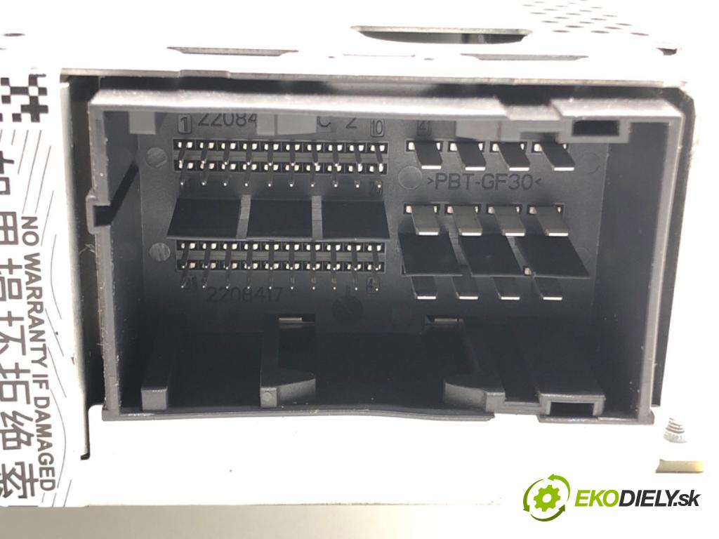 FIAT TIPO Kombi (356_) 2016 - 2022    1.6 D (356WXG1B) 88 kW [120 KM] olej napędowy 2016 - 2022  RADIO 00521097540 (Audio zariadenie)