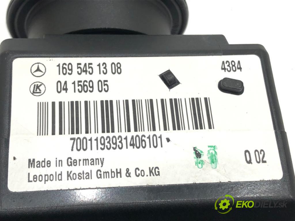 MERCEDES-BENZ KLASA A (W169) 2004 - 2012    A 180 CDI (169.007, 169.307) 80 kW [109 KM] olej napędowy 2004 - 2012  spinačka 1695451308 (Spínacia skrinka a kľúč)