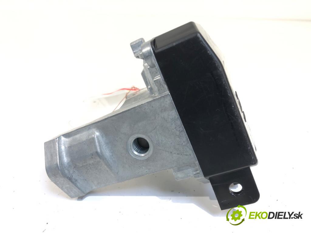 FORD ECOSPORT 2011 - 2022    1.0 EcoBoost 92 kW [125 KM] benzyna 2013 - 2022  blokáda volantu A0268A (Ostatné)