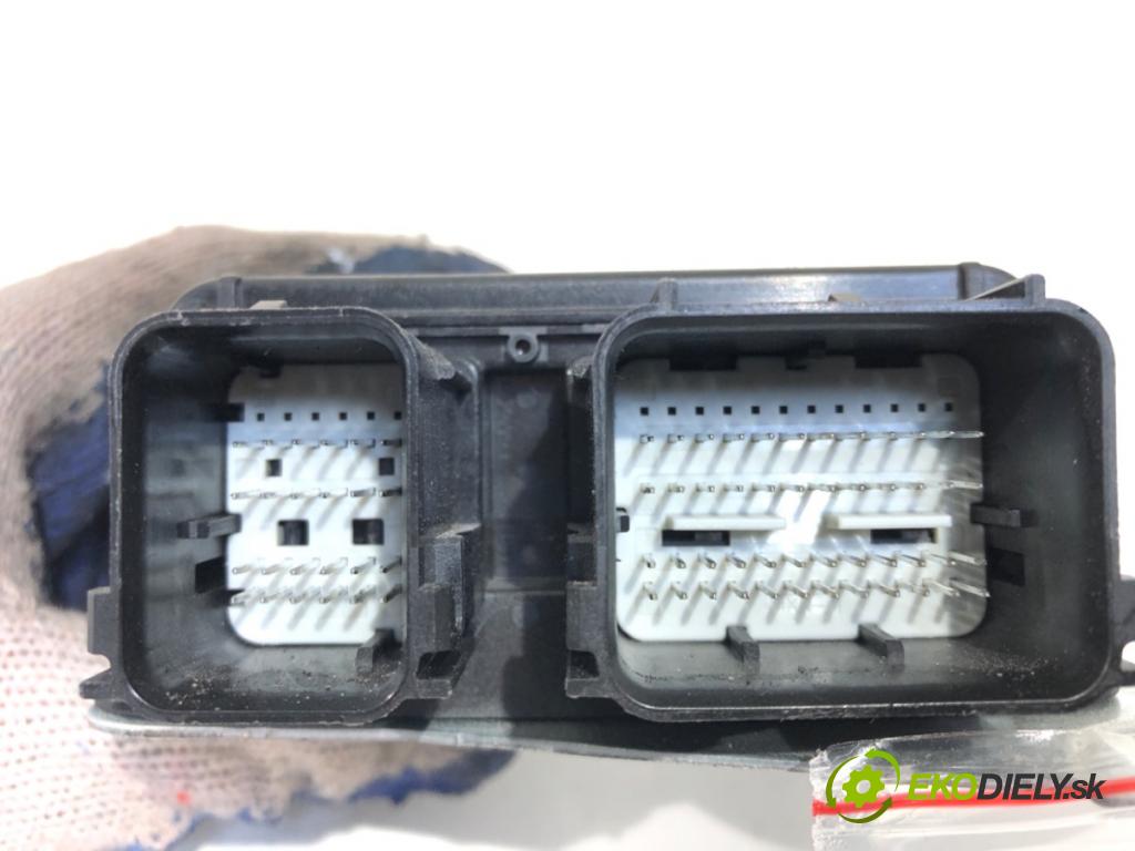 FORD ECOSPORT 2011 - 2022    1.0 EcoBoost 92 kW [125 KM] benzyna 2013 - 2022  senzor airbag LN15-14B321-BB (Snímač)