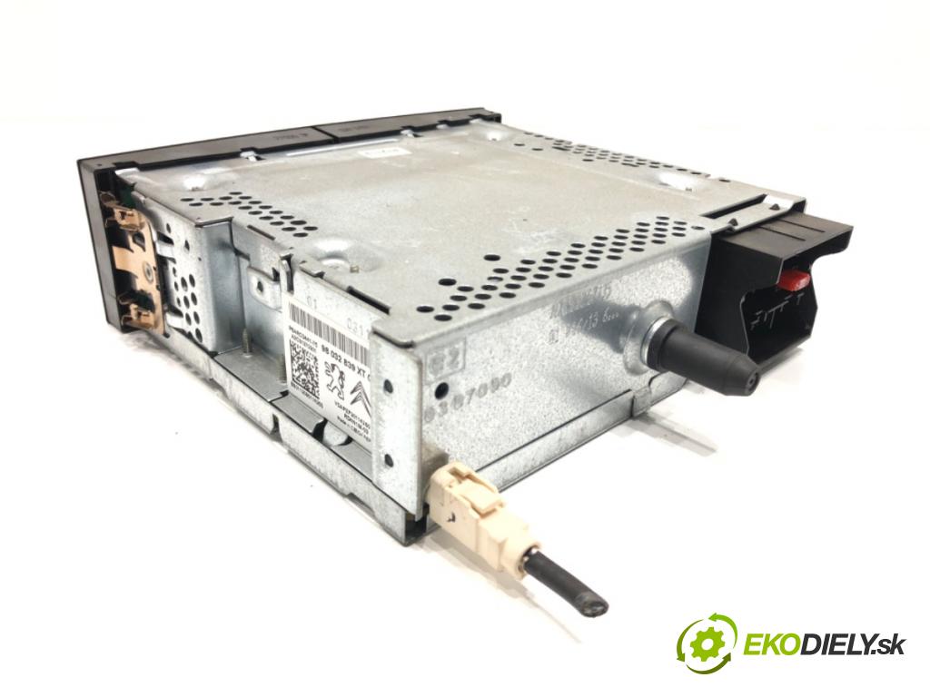 CITROEN JUMPY (VF7) 2007 - 2016    2.0 HDi 165 120 kW [163 KM] olej napędowy 2010 - 2016  RADIO 98032839XT (Audio zariadenie)